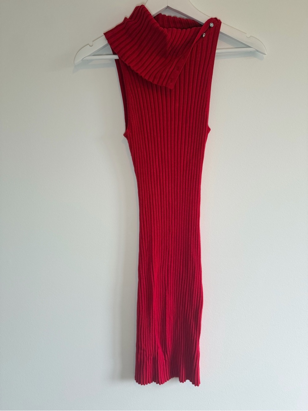 Vintage Guess Sleeveless Ribbed Red Knit Midi Dress with Fold-Over Collar